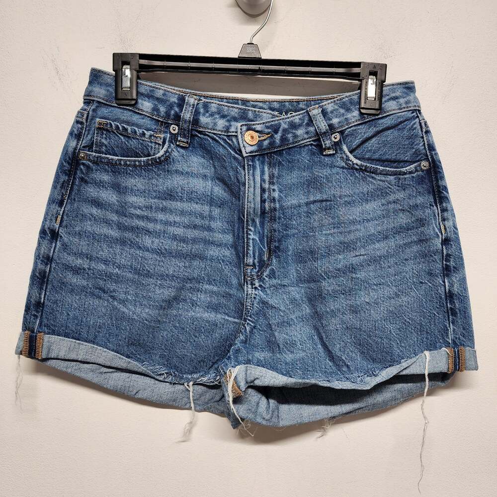 American Eagle Highest Rise Mom Jean Shorts Size 8 Rolled Hem Medium Wash 2021